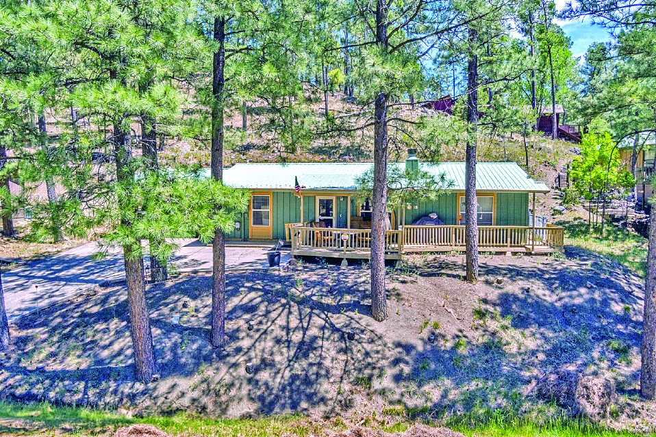 3 Bedroom Property — photo as printed in The Real Estate Roundup