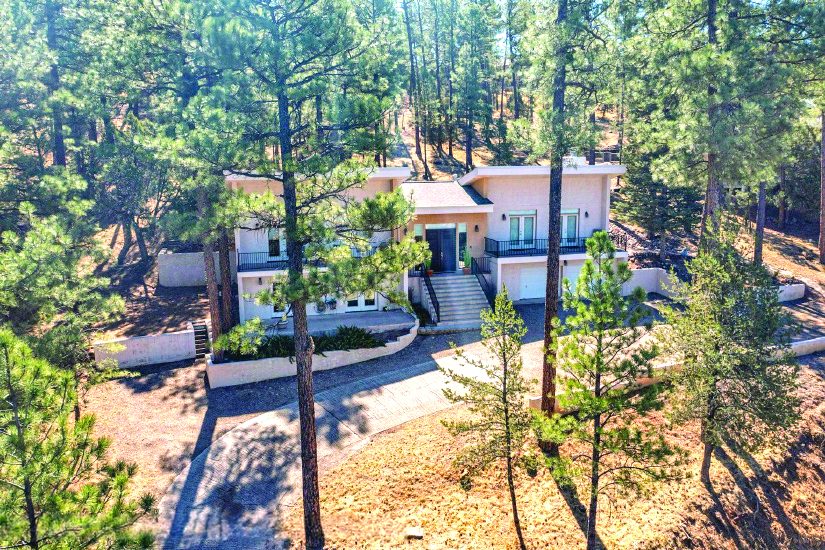4 Bedroom Property — photo as printed in The Real Estate Roundup