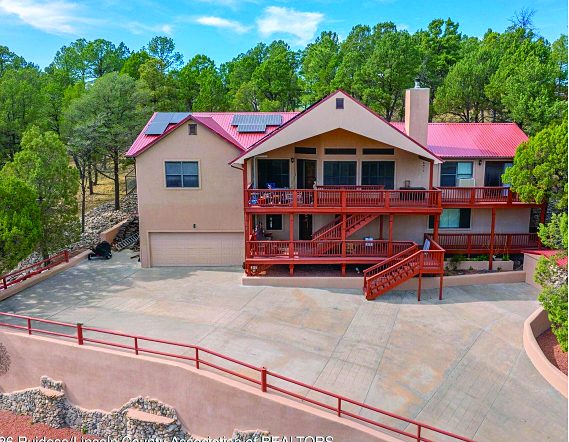 319 LL Davis Dr. — photo as printed in The Real Estate Roundup