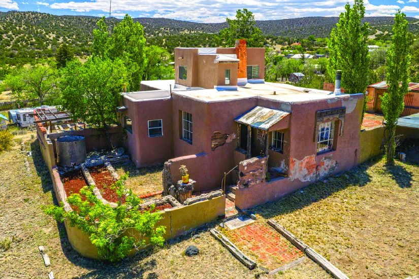 2 Bedroom 2.6 Acre Property in Alto — photo as printed in The Real Estate Roundup