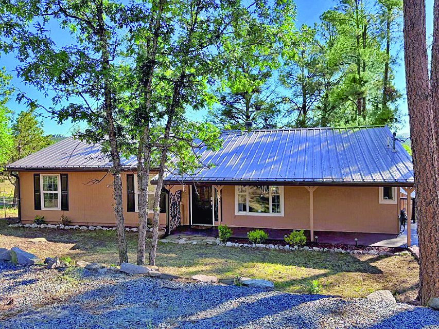 Property — photo as printed in The Real Estate Roundup