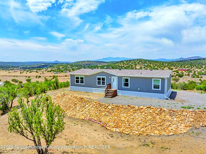 5.0 Acre Property in Capitan — photo as printed in The Real Estate Roundup