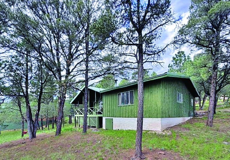 2 Bedroom Property in Ruidoso — photo as printed in The Real Estate Roundup