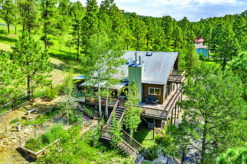 3 Bedroom 0.86 Acre Property — photo as printed in The Real Estate Roundup