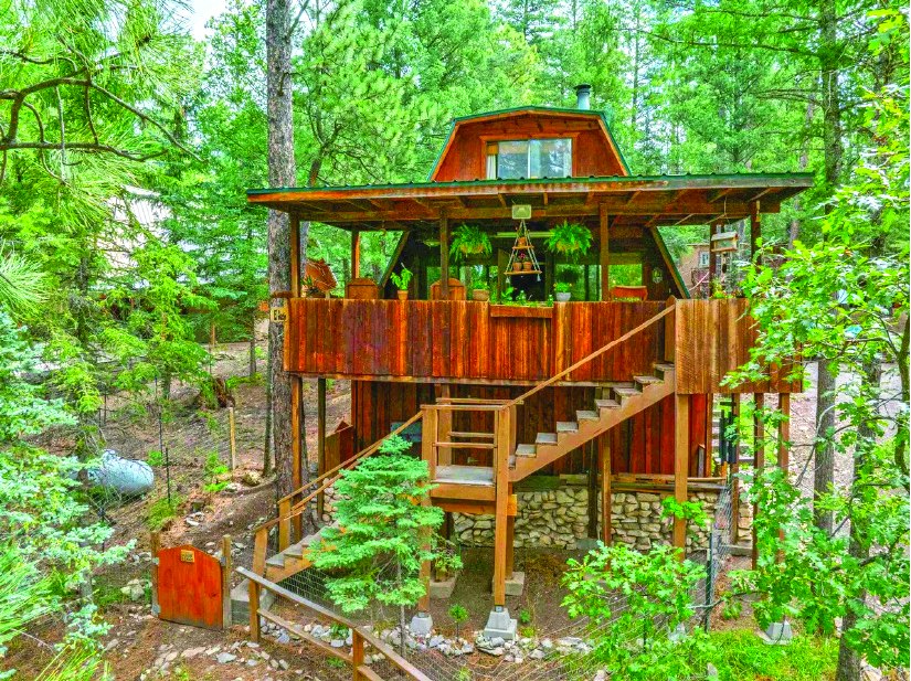 Property in Cloudcroft — photo as printed in The Real Estate Roundup