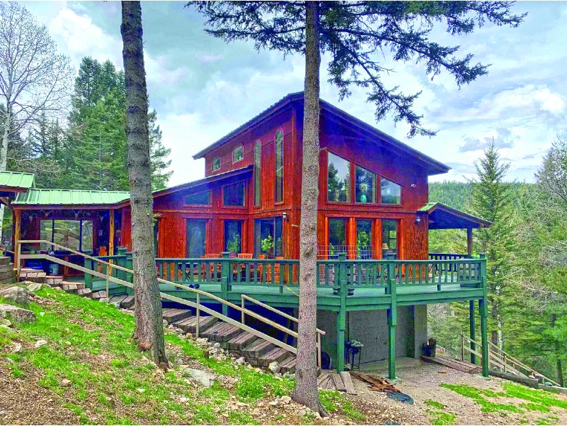 4 Bedroom Property — photo as printed in The Real Estate Roundup