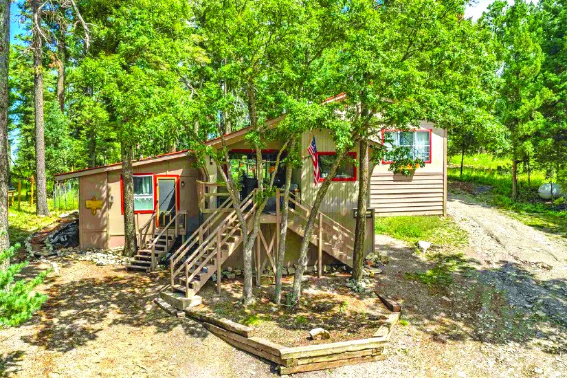 Property in Cloudcroft — photo as printed in The Real Estate Roundup