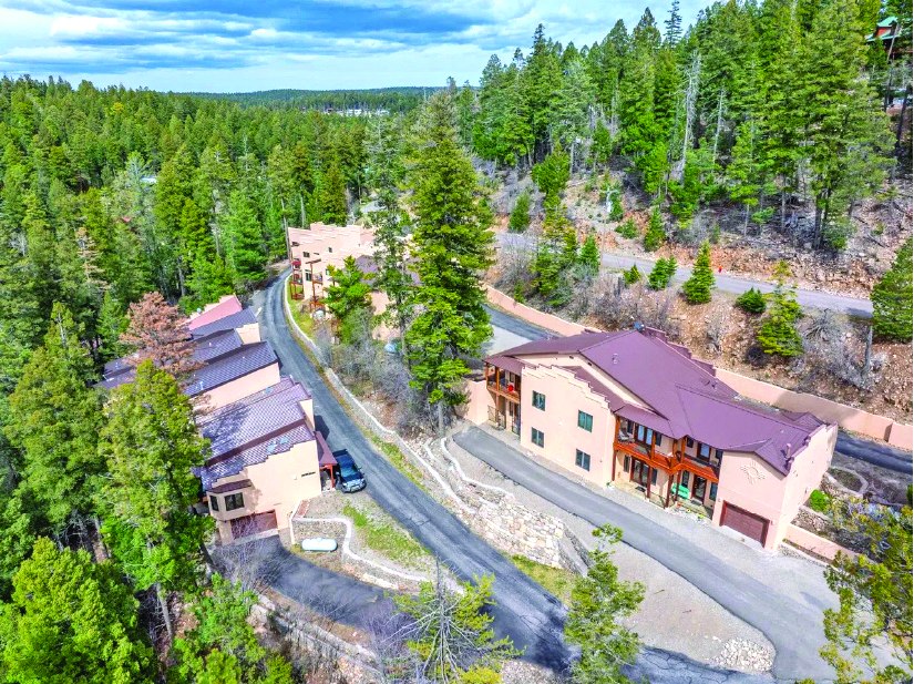 2 Bedroom Property in Cloudcroft — photo as printed in The Real Estate Roundup