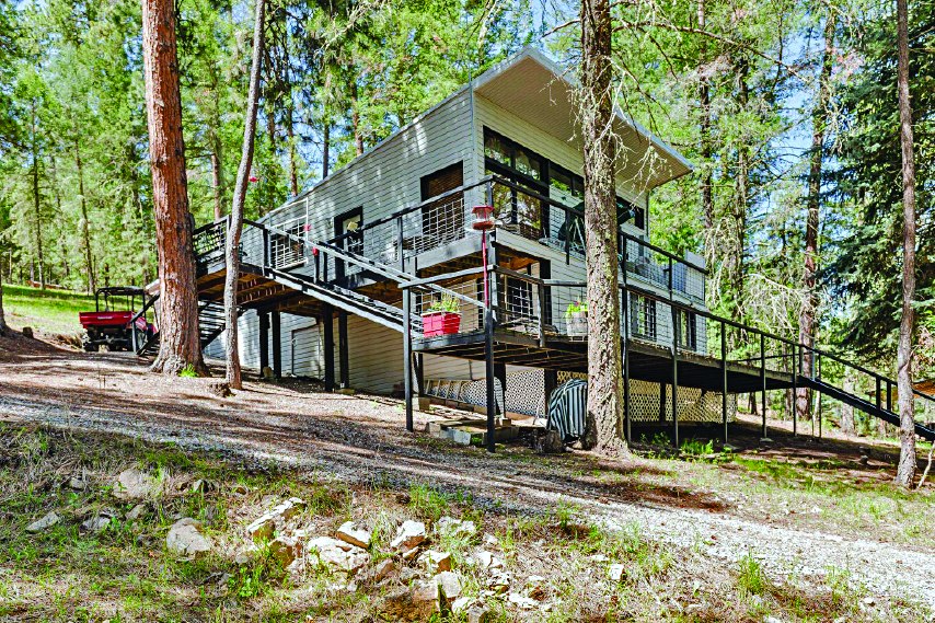 66 Will Scarlet — photo as printed in The Real Estate Roundup